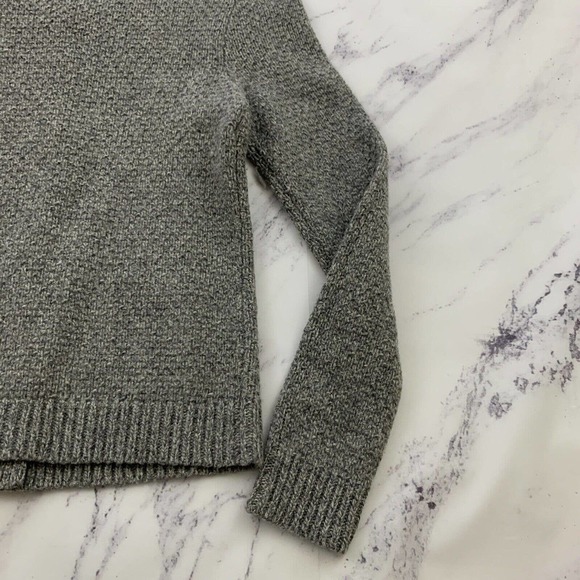 Charlie & Robin Anthropologie Cardigan Sweater Size M Gray Cable Knit Wool Blend - Picture 10 of 12